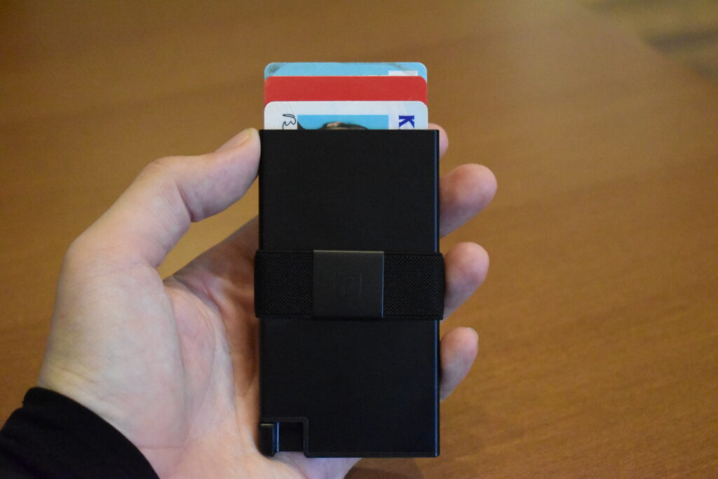 The Ekster Wallet: A Hands-On Review