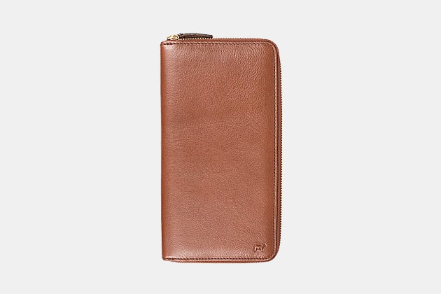 Will Leather Goods Classic Travel Wallet